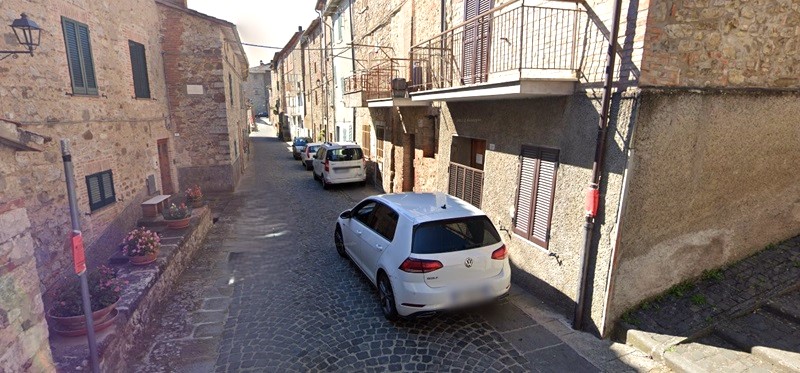 immagine notizia (PTN) Fabro, senso unico a Carnaiola fino a fine agosto e avviso pubblico per la gestione dei giardini di Colonnetta